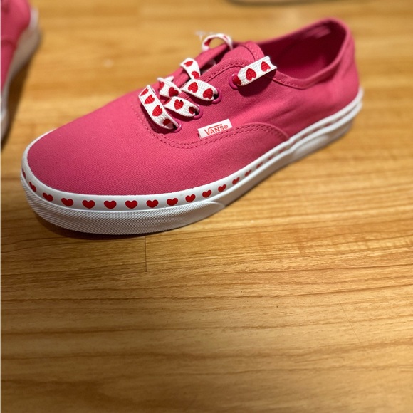 Vans Authentic Pink Sneakers with Heart Foxing & Laces - Juniors 6 (Women's 7.5) - Picture 9 of 14
